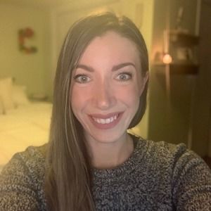 Meet your Posher, Caity